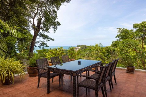 Chalet de 7 dormitorios en Kamala, Tailandia № 153701 - foto 18