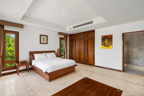 Chalet de 7 dormitorios en Kamala, Tailandia № 153701 - foto 20