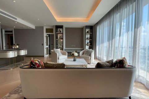 Кондоминиум с 6 комнатами в Кхлонг Сане, Бангкок, Таиланд № 167044 - фото 8