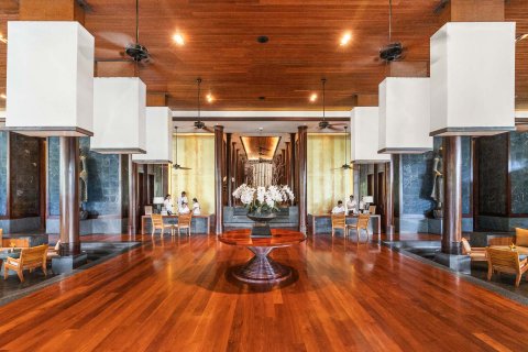 Chalet de 3 dormitorios en Kamala, Tailandia № 153755 - foto 19