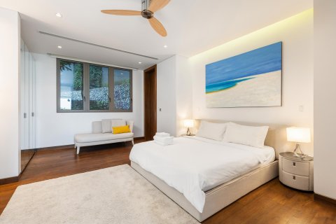 Chalet de 4 dormitorios en Naithon Beach, Tailandia № 152576 - foto 20
