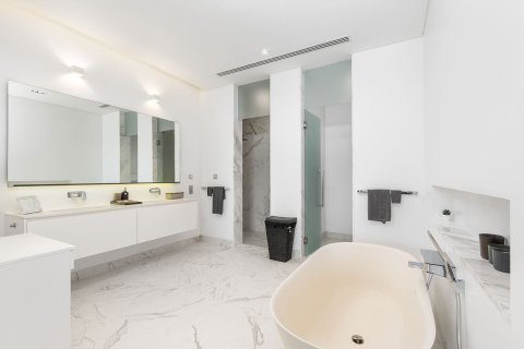 Chalet de 4 dormitorios en Naithon Beach, Tailandia № 152576 - foto 19