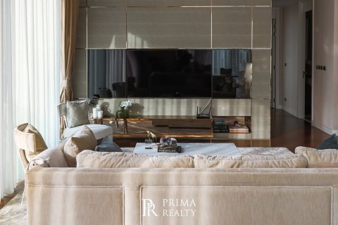 Condominio de 2 dormitorios en Watthana, Bangkok, Tailandia № 163869 - foto 4