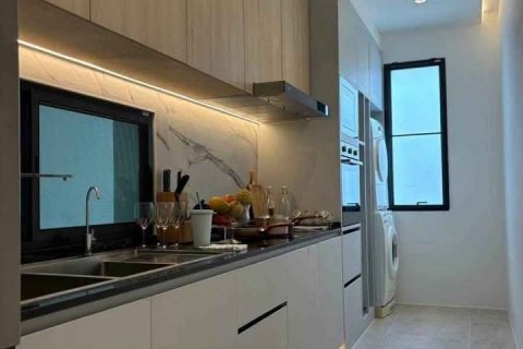 Propiedad 350 m2 en Rawai, Tailandia № 135203 - foto 14