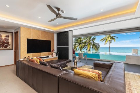 Chalet de 3 dormitorios en Bang Tao, Tailandia № 153758 - foto 13