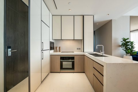 Condo in Khlong Toei, Bangkok, Thailand, 2 bedrooms № 163772 - photo 3