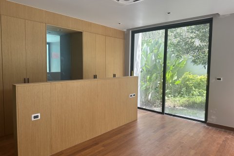 Chalet de 3 dormitorios en Bang Tao, Tailandia № 152427 - foto 5