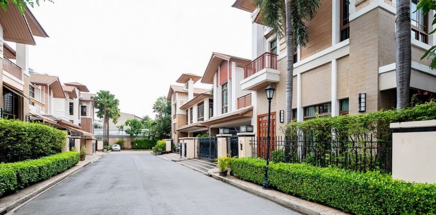 Off-plan Baan Sansiri Sukhumvit 67 ในกรุงเทพฯ, ประเทศไทย № 47391