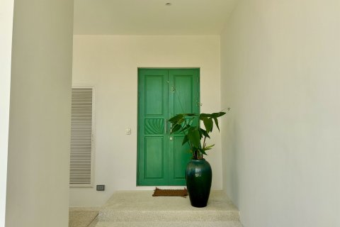 Chalet de 4 dormitorios en Bang Tao, Tailandia № 152416 - foto 6