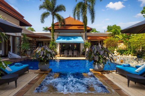 Chalet de 4 dormitorios en Bang Tao, Tailandia № 152573 - foto 10