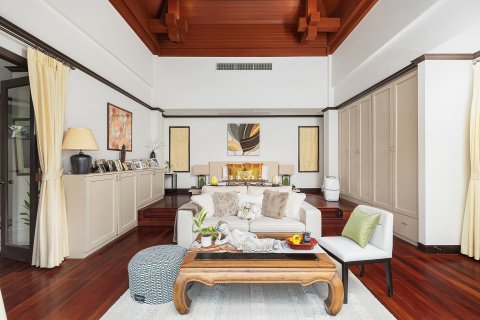 Chalet de 4 dormitorios en Bang Tao, Tailandia № 152573 - foto 13