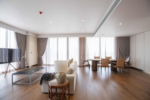 Condominio de 3 dormitorios en Pathum Wan, Bangkok, Tailandia № 163890