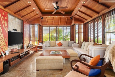 Chalet de 5 dormitorios en Kata, Tailandia № 153765 - foto 18
