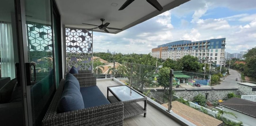 Condominio de 3 dormitorios en Pattaya, Tailandia № 120660