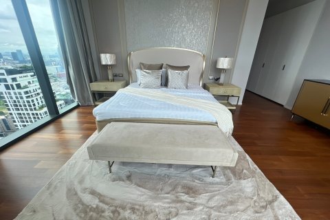 Condominio de 4 dormitorios en Pathum Wan, Bangkok, Tailandia № 167054 - foto 17