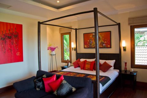 Chalet de 6 dormitorios en Layan Beach, Tailandia № 70935 - foto 10