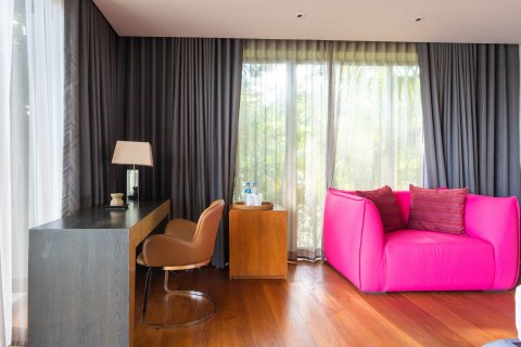 Chalet de 7 dormitorios en Layan Beach, Tailandia № 74436 - foto 14