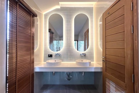 Chalet de 2 dormitorios en Ko Samui, Tailandia № 154566 - foto 11