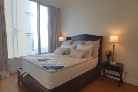 Condominio de 4 dormitorios en Bangkok, Tailandia № 164846 - foto 19