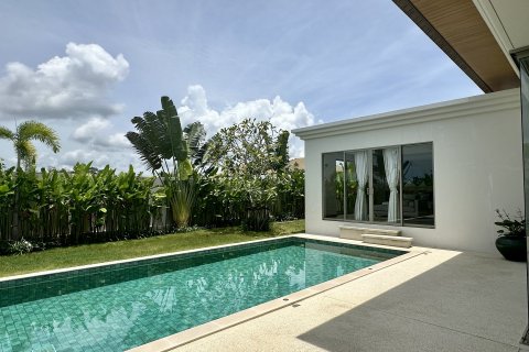 Chalet de 4 dormitorios en Bang Tao, Tailandia № 152416 - foto 5