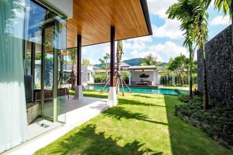 Chalet de 3 dormitorios en Layan Beach, Tailandia № 70391 - foto 10