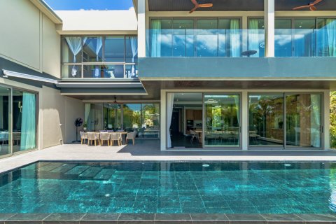 Chalet de 6 dormitorios en Bang Tao, Tailandia № 153695 - foto 5
