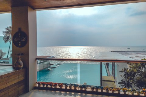 Condominio de 3 dormitorios en Pattaya, Tailandia № 121068 - foto 3