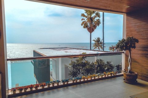 Condominio de 3 dormitorios en Pattaya, Tailandia № 121068 - foto 2