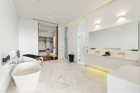 Chalet de 4 dormitorios en Naithon Beach, Tailandia № 152576 - foto 24