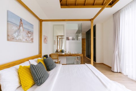 Chalet de 3 dormitorios en Bang Tao, Tailandia № 152467 - foto 12