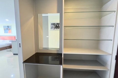 Estudio en el condominio en Pattaya, Tailandia № 120635 - foto 3