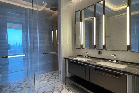 Condominio de 2 dormitorios en Pathum Wan, Bangkok, Tailandia № 163929 - foto 13