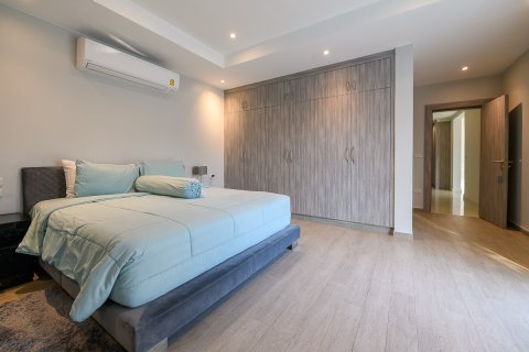 Condo in Pattaya, Thailand, 3 bedrooms № 171309 - photo 3