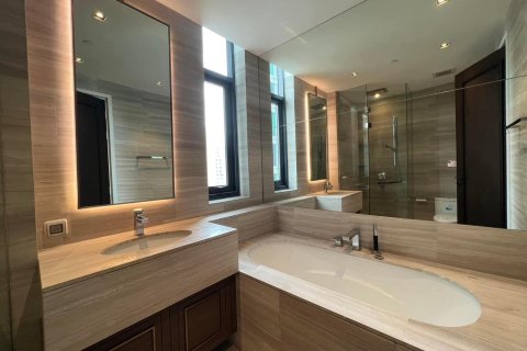 Condominio de 2 dormitorios en Watthana, Bangkok, Tailandia № 164913 - foto 5