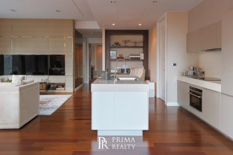 Condominio de 2 dormitorios en Watthana, Bangkok, Tailandia № 163869 - foto 3