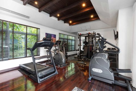 Propiedad 1600 m2 en Patong, Tailandia № 153764 - foto 17