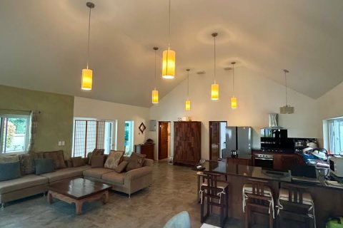 Propiedad 300 m2 en Rawai, Tailandia № 135145 - foto 12