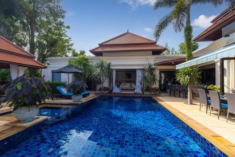 Chalet de 4 dormitorios en Bang Tao, Tailandia № 152573 - foto 7