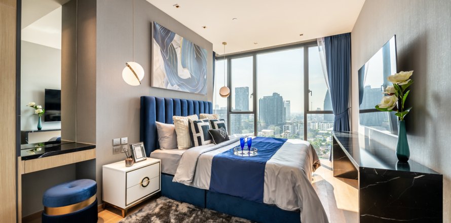 Condo in Khlong Toei, Bangkok, Thailand, 2 bedrooms № 163772