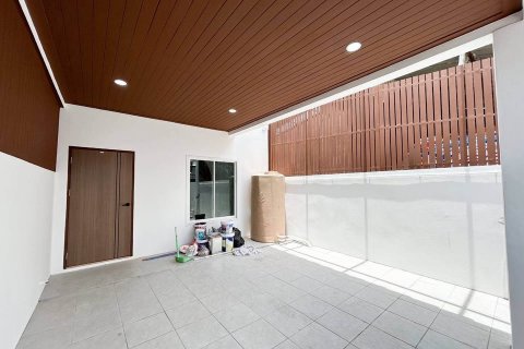 Immobilie in Ban Talat Nua, Thailand 22 m2 № 135270 - Foto 12