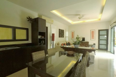 Chalet de 3 dormitorios en Rawai, Tailandia № 74456 - foto 4