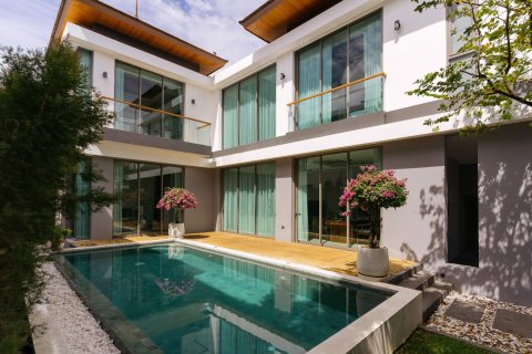 Chalet de 3 dormitorios en Bang Tao, Tailandia № 152467 - foto 22