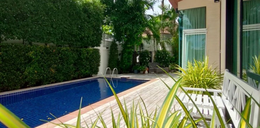 Chalet de 3 dormitorios en Bang Tao, Tailandia № 75774