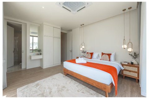 Chalet de 4 dormitorios en Bang Tao, Tailandia № 210017 - foto 11