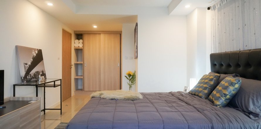 Eigentumswohnung in Pattaya, Thailand, 2 Schlafzimmer in Sea Saran Condominium № 25232