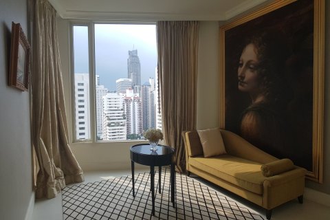 Condominio de 4 dormitorios en Bangkok, Tailandia № 164846 - foto 18