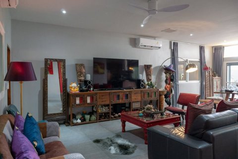 Propiedad 300 m2 en Rawai, Tailandia № 144626 - foto 4