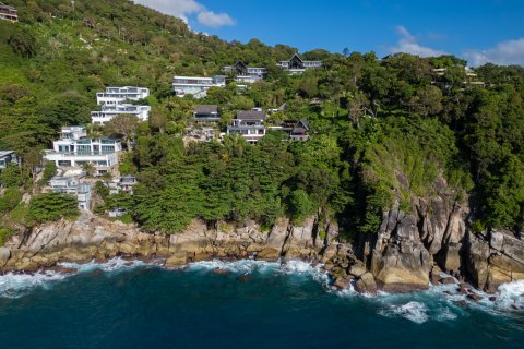 Chalet de 7 dormitorios en Kamala, Tailandia № 153696 - foto 7