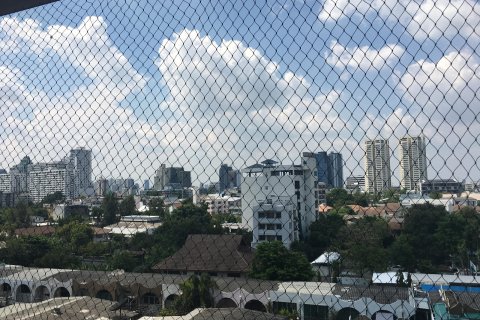 Condominio de 5 dormitorios en Watthana, Bangkok, Tailandia № 163938 - foto 26