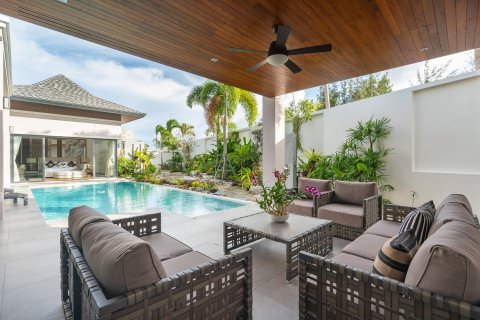 Chalet de 4 dormitorios en Bang Tao, Tailandia № 71768 - foto 19